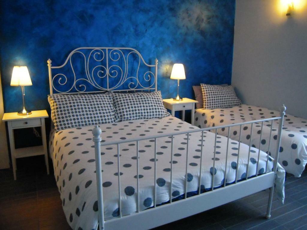 B&B Orlando Suites Catánia Buitenkant foto